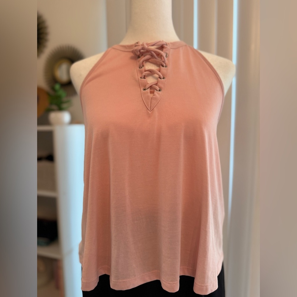 Forever 21 Sleeveless Pink Tie Front Tank Top
